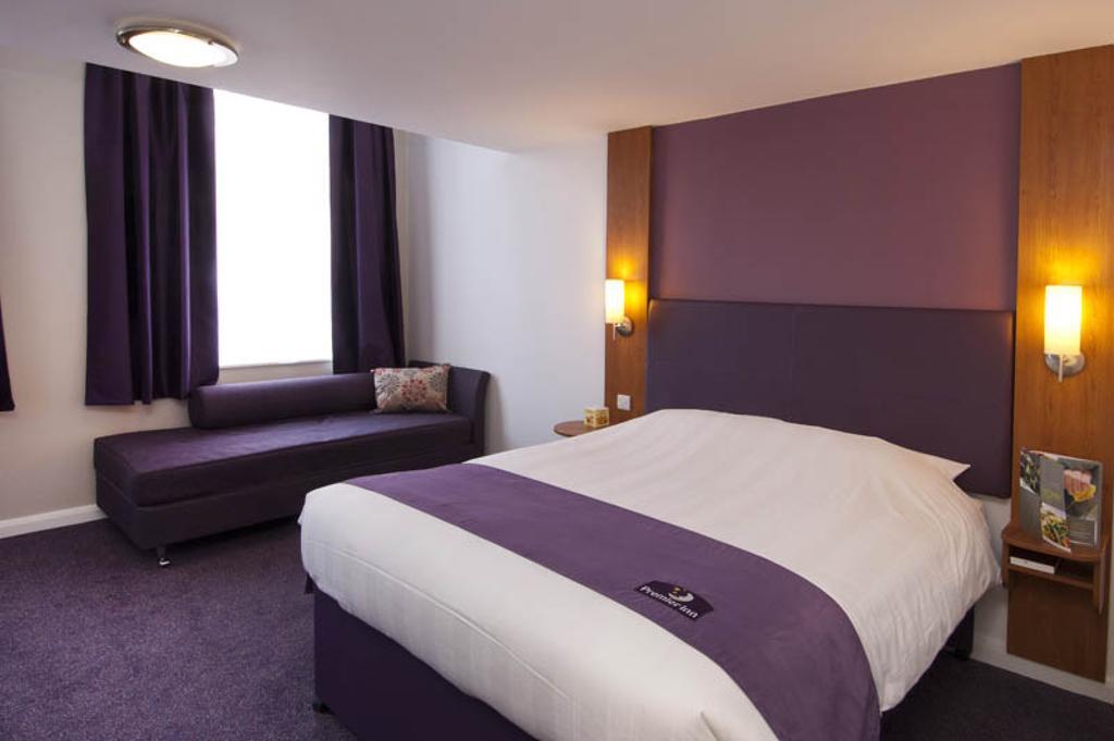 Premier Inn Swanley Exteriör bild